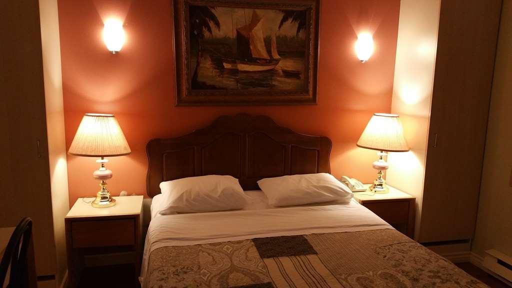 Hotel Saint-Andre Montreal Room photo